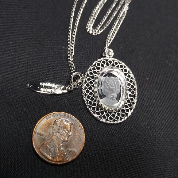 Whiting Davis Crystal Etched Cameo Pendant Necklace, Rhodium Plated, Book Piece - Picture 6 of 10
